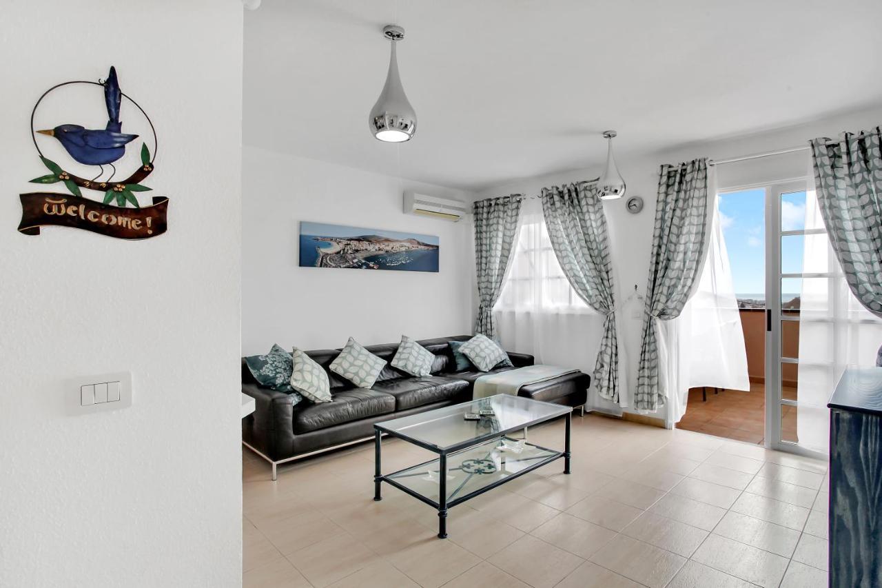 Top Floor, Sea View, Huge Terrace, Heated Pool, Garage Los Cristianos  Luaran gambar