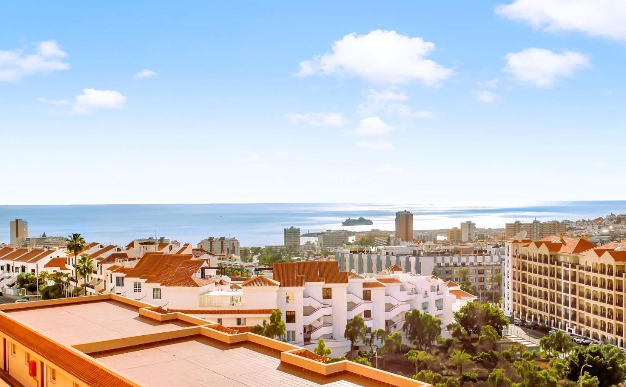 Top Floor, Sea View, Huge Terrace, Heated Pool, Garage Los Cristianos  Luaran gambar